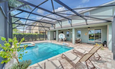 Spacious Home with Movie Theater in Encore Resort 7 Miles from Disney!