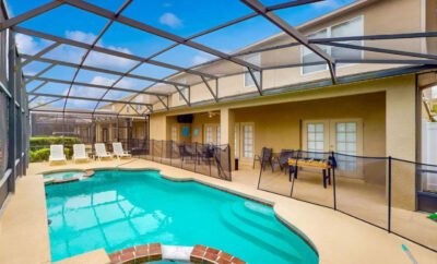 NEW! 7 Bed Family Home with Themed Rooms and Games Room