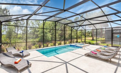 Large Luxury Villa – South Facing – No Rear Neighbors 7Bd/5.5Bath